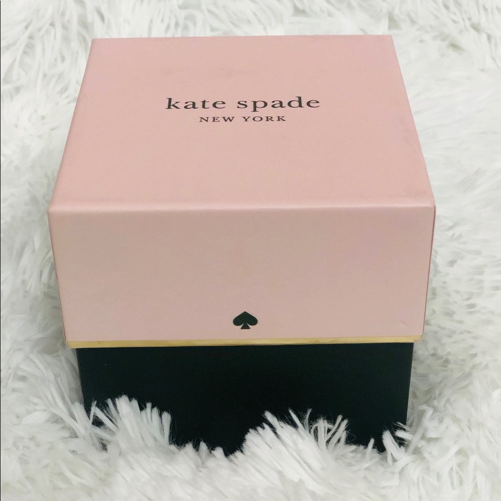 Kate Spade rose gold watch - Picture 4 of 4